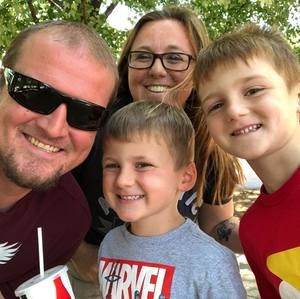 Meet your Posher, Casey